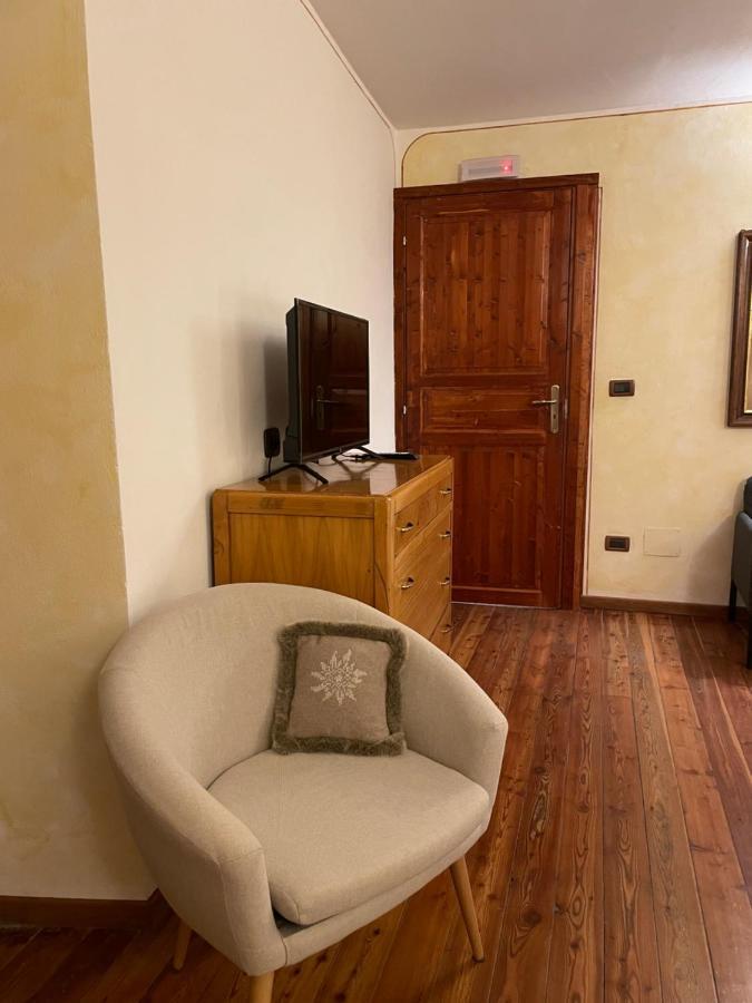 Appartamento Nel Vecchio Borgo Verrès Esterno foto